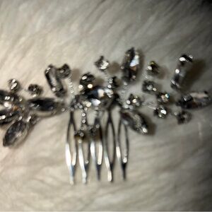 Sparkling Silver Crystal Hair Comb